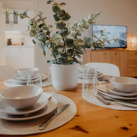 Lejlighed Elegant, 2 Rooms, Balcony, Kitchen