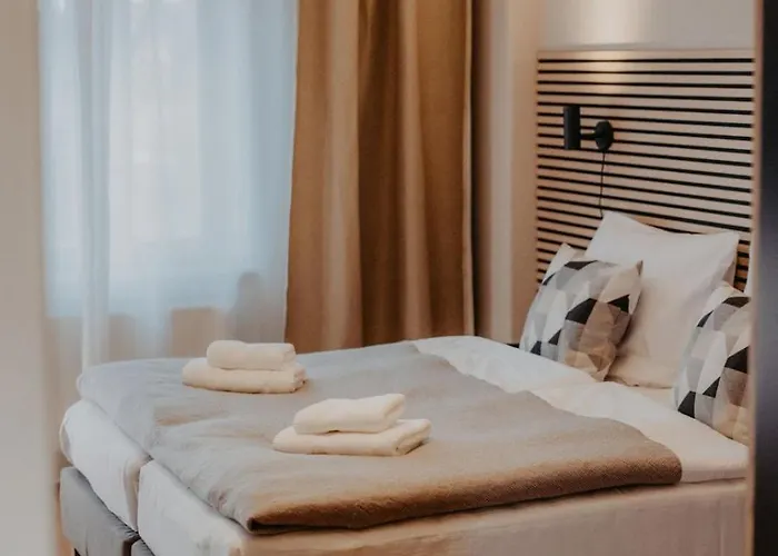דירה Elegant, 2 Rooms, Balcony, Kitchen