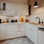 Apartment Elegant, 2 Rooms, Balcony, Kitchen *