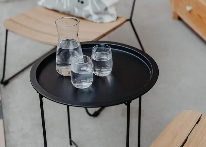 Elegant, 2 Rooms, Balcony, Kitchen *