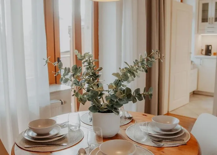 Appartamento Elegant, 2 Rooms, Balcony, Kitchen